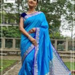 Rachna Banerjee Instagram - A Benarasi never goes out of fashion. Grab this gorgeous 𝐓𝐚𝐧𝐜𝐡𝐮𝐢 𝐛𝐞𝐧𝐚𝐫𝐚𝐬𝐢 𝐬𝐚𝐫𝐞𝐞 from Varanasi curated exclusively by Rachna's Creation! 𝐖𝐡𝐚𝐭𝐬𝐚𝐩𝐩 𝐨𝐧 𝟗𝟖𝟑𝟏𝟎𝟑𝟓𝟔𝟔𝟕 𝐭𝐨 𝐨𝐫𝐝𝐞𝐫. #RachnaBanerjee #RachnasCreation #actor #entrepreneur #Fashion #Saree #WeddingCollection #fashion #saree #womenswear #kolkata #mumbai #delhi #chennai #bangalore #hyderabad #shopnow #ordernow #buynow #Benarasi #Varanasi