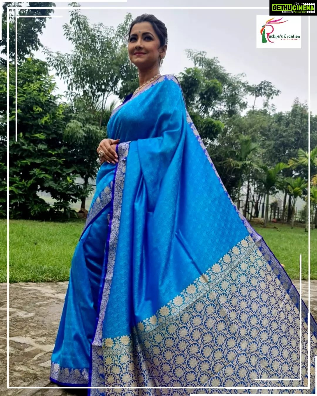 Rachna Banerjee Instagram - A Benarasi never goes out of fashion. Grab this gorgeous ๐๐๐ง๐๐ก๐ฎ๐ข ๐๐๐ง๐๐ซ๐๐ฌ๐ข ๐ฌ๐๐ซ๐๐ from Varanasi curated exclusively by Rachna's Creation! ๐๐ก๐๐ญ๐ฌ๐๐ฉ๐ฉ ๐จ๐ง ๐๐๐๐๐๐๐๐๐๐ ๐ญ๐จ ๐จ๐ซ๐๐๐ซ. #RachnaBanerjee #RachnasCreation #actor #entrepreneur #Fashion #Saree #WeddingCollection #fashion #saree #womenswear #kolkata #mumbai #delhi #chennai #bangalore #hyderabad #shopnow #ordernow #buynow #Benarasi #Varanasi