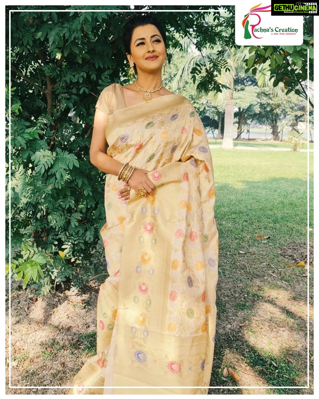 Rachna Banerjee Instagram - The intricate Katan Benarasi is surely a show stopper for its rich weave and gorgeous thread work made out of pure silk threads. A #MUSTBUY!! π’ΰ¦Άΰ¦Ύΰ§ΰ§ ΰ¦ΰ¦Ύΰ¦ΰ¦ͺ : ΰ¦ΰ¦Ύΰ¦€ΰ¦Ύΰ¦¨ বΰ§ΰ¦¨ΰ¦Ύΰ¦°ΰ¦Έΰ§ সিলΰ§ΰ¦ ΰ¦Άΰ¦Ύΰ§ΰ§ π#ShopNow from Rachna's Creation! ππ»Care: dry wash π²ππ‘πππ¬ππ©π© π¨π§ ππππππππππ ππ¨ π¨π«πππ« #RachnaBanerjee #Fashion #katansilk #katanbenarasi #Saree #IndianAttire #EthnicWear #EthnicAttire #Traditional #Fashionista #Style #StayStylish #StayFashionable #StyleStatement #OrderNow #BuyNow #Entrepreneur #Shopping #OnlineShopping #fashion #potd #ootd #ootdfashion #likeforlikes #lifestyle #india #facebookpost #Instagram