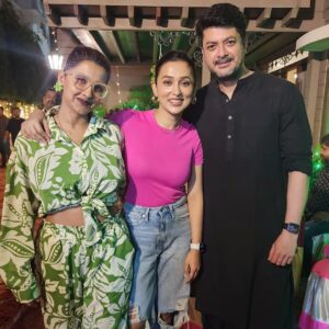 Rachna Banerjee Instagram - The most Dashing❤️ Handsome❤️ Charming❤️ Hero 
Thank you @prosenstar for the lovely evening...had a great time.
You are evergreen as always...
You have again proved it that 
LIFE STARTS AFTER 50
God bless you always
Love you always 💓 
Good to see my friends @senguptajisshu
@yourkoel
@mimichakraborty @ruman_ganguly

 #RachnaBanerjee #actress #entrepreneur #businesswomen #instagood #instalike #instagram #instapostoftheday #memories #goodvibes #goodtime #like #like4like #likesforlikesback #likeforfollow #follow #followers