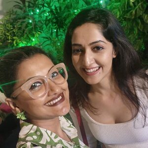 Rachna Banerjee Instagram - The most Dashing❤️ Handsome❤️ Charming❤️ Hero 
Thank you @prosenstar for the lovely evening...had a great time.
You are evergreen as always...
You have again proved it that 
LIFE STARTS AFTER 50
God bless you always
Love you always 💓 
Good to see my friends @senguptajisshu
@yourkoel
@mimichakraborty @ruman_ganguly

 #RachnaBanerjee #actress #entrepreneur #businesswomen #instagood #instalike #instagram #instapostoftheday #memories #goodvibes #goodtime #like #like4like #likesforlikesback #likeforfollow #follow #followers