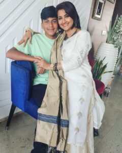 Rachna Banerjee Instagram - Subho Sosti Adda with our Girl Gang...
Khawadawa n golpo...
Aar ki chai😝🤪

#RachnaBanerjee #actress #entrepreneur #pujo #pujovibes #pujoadda #pujoeshegeche #instagood #instadaily #instapostoftheday #instagood #instalike #instagram #postoftheday #post #like #likesforlikesback #followforfollowback #follow  #goodtime #goodvibes