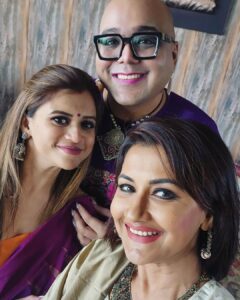 Rachna Banerjee Instagram - Subho Sosti Adda with our Girl Gang...
Khawadawa n golpo...
Aar ki chai😝🤪

#RachnaBanerjee #actress #entrepreneur #pujo #pujovibes #pujoadda #pujoeshegeche #instagood #instadaily #instapostoftheday #instagood #instalike #instagram #postoftheday #post #like #likesforlikesback #followforfollowback #follow  #goodtime #goodvibes