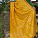 Rachna Banerjee Instagram – The adorable tanchoi benarasi sarees are gorgeous and traditional and made purely of silk. For every Puja or occasion, this is the best fit with the thread borders and the jacquard weaves
🟢History : The Tanchoi brothers from Gujarat introduced the art to the Indian weavers in Surat (Gujarat), and later the Varanasi weavers also started weaving these Sarees, in less expensive versions.
🙌🏻Care: Dry wash 📲𝐖𝐡𝐚𝐭𝐬𝐚𝐩𝐩 𝐨𝐧 𝟗𝟖𝟑𝟏𝟎𝟑𝟓𝟔𝟔𝟕 𝐭𝐨 𝐨𝐫𝐝𝐞𝐫
#RachnaBanerjee #Fashion #Saree #IndianAttire #EthnicWear #Traditional #Fashionista #Style #StayStylish #StayFashionable #StyleStatement #OrderNow  #OnlineShopping #fashion #potd #ootd #ootdfashion #likeforlikes #facebookpost #instagram #tanchoi #silk #benarasi