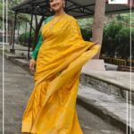 Rachna Banerjee Instagram - The adorable tanchoi benarasi sarees are gorgeous and traditional and made purely of silk. For every Puja or occasion, this is the best fit with the thread borders and the jacquard weaves 🟢History : The Tanchoi brothers from Gujarat introduced the art to the Indian weavers in Surat (Gujarat), and later the Varanasi weavers also started weaving these Sarees, in less expensive versions. 🙌🏻Care: Dry wash 📲𝐖𝐡𝐚𝐭𝐬𝐚𝐩𝐩 𝐨𝐧 𝟗𝟖𝟑𝟏𝟎𝟑𝟓𝟔𝟔𝟕 𝐭𝐨 𝐨𝐫𝐝𝐞𝐫 #RachnaBanerjee #Fashion #Saree #IndianAttire #EthnicWear #Traditional #Fashionista #Style #StayStylish #StayFashionable #StyleStatement #OrderNow #OnlineShopping #fashion #potd #ootd #ootdfashion #likeforlikes #facebookpost #instagram #tanchoi #silk #benarasi