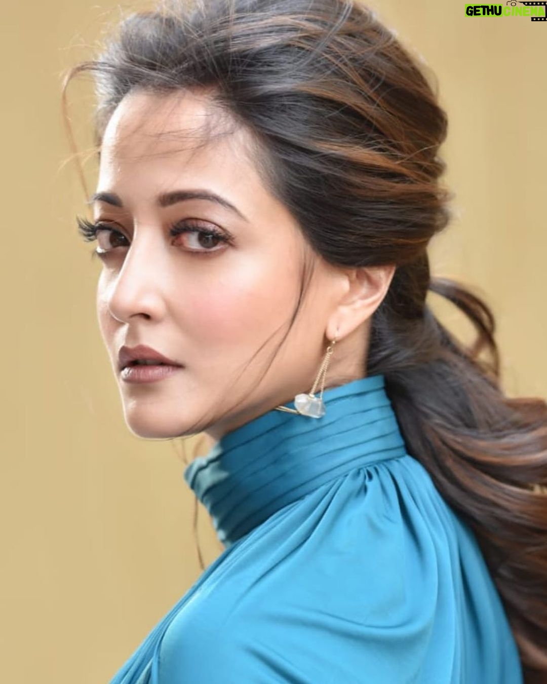 Raima Sen Instagram - https://www.masala.com/bollywood-news/masala-exclusive-raima-sen-says-a-relationship-cannot-last-on-lust