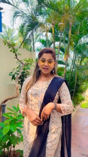 Raksha Gowda Instagram - Just say “veveveve” to Haters 

#lifeistooshorttoargue #gam #guppedanthamanasu #raksha #vasudhara #starmaa #telugu #telugufunny #teluguactress #memes😂 #comedy #telugumemes #life #chotupinky #chotu #daddydaughter #daddaughter #daughter #girl