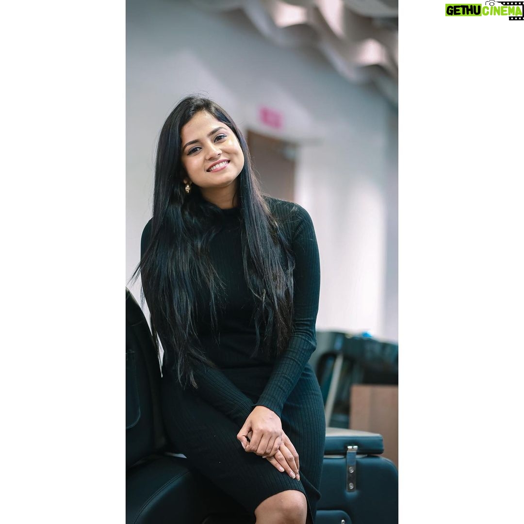 Raksha Gowda - 45.1K Likes - Being happy never goes out of style đ
Pc @stories_by_challachandu