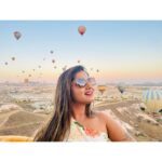 Raksha Gowda Instagram - Roses are red Violets are blue Oh, this hot air balloons symphony, I will never get over you 💕 Cappadocia / Türkiye