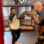 Rashmi Agdekar Instagram – Dishoom Dishoom time with @rogeralmeida.mma 🥊⚡️Thank you for your lessons 🙏🏼

@ufcgymindia @ufcgymbandra 

#kickboxing #workoutmotivation #mma #punchlikeagirl #explorepage #reelsinstagram #reelitfeelit