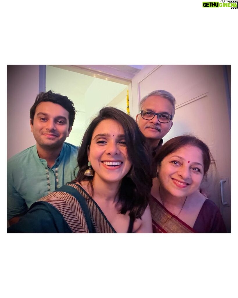 Rashmi Agdekar Instagram - Shubh Deepawali 🪔 #diwali2023