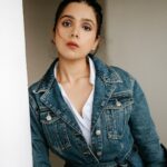Rashmi Agdekar Instagram - Denim is always a good idea 💙 📸- @gauravhingne Styled by @dhwanii.jain