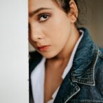Rashmi Agdekar Instagram – Denim Days 
w/
📸- @gauravhingne | styled by @dhwanii.jain 💙

#denim #love #sundaypost