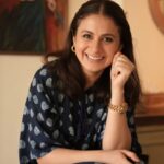 Rasika Dugal Instagram - Because the light was right और mood भी... और क्यों कि हंसने का मौका मिला और खो जाने का भी 😄 #aurkyachahiye Thanks for this breezy kaftan dress @pinklayindia. I daydream better in it 😄