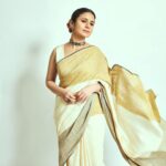 Rasika Dugal Instagram – 🕊️

Outfit: @anavila_m 
Jewellery: @motifsbysurabhididwania 
MUA: @mayura_makeup_hair 
Styling: @who_wore_what_when 
📸: @sagarmohite96
