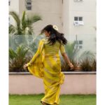 Regina Cassandra Instagram – Ellamey nEe dhaan…. 
@soigne_official_ @sobariko @kalyanjewellers_official @hairbydrishya @jenimakeupartist07 @mukil_vendhan_photography