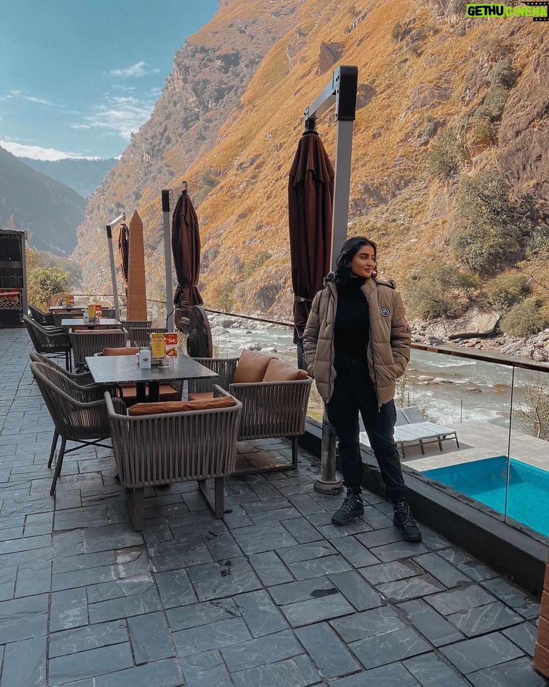 Reshma Muralidharan Instagram - Iced coffee is my love language.. ☕️ i wish but ... After that hospital is my love language 🙄... ... ... #everytime #coffee #love #done
