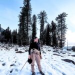 Reshma Muralidharan Instagram - My first ❄️ snow .... .... 📸 @madhanpandian .... #2022 #best #love #adventure #trekking #snow #winter #himachal