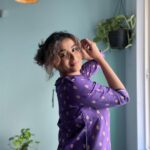 Reshma Muralidharan Instagram - SOLD OUT BRANDED KURTIES @ FLAT 35% OFF We need various types of outfits from our school days, colleges to workplaces, which may be casual or formal, but most importantly, that fits your personality Size available: medium ,Large and XL Original MRP- 999 👉🏽 OUR PRICE 649 ONLY😍