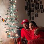 Reshma Muralidharan Instagram - SANTA BRO ON D way 🎄🎅🏻🎉🥂🎁🎈 #mare #celebration #happiness #christmas #santa #gifts #winter #snow #love #peace #2022 … 🖤