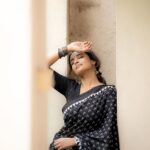 Reshma Muralidharan Instagram - Give me an old fashion sort of love .... .. Captured by my fav 📸 @camerasenthil Organised by @rrajeshananda