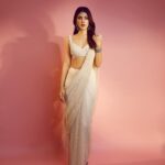 Rhea Chakraborty Instagram - LOVE AND LIGHT ✨🤍 Gorgeous saree by @manishmalhotraworld @manishmalhotra05 🤍 Styled by @theanisha Makeup by @makeupbyrishabk @tapnrise Hair by @kimberlyychu Earrings & Bracelets by @karishma.joolry @dipublicrelations Rings by @anaqajewels Photography by @shrutisbagwe