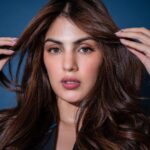 Rhea Chakraborty Instagram – Roses are Red
Violets are Blue 
Let’s SMASH THE PATRIARCHY,
Me and you.

#indiatodayconclave2023 
#rhenew 

Outfit: @thelabel.jenn 🤍
Makeup: @miimoglam 
Hair: @kimberlyychu 
 📸 : @rishabhkphotography