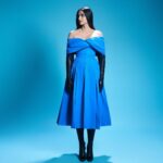 Rhea Kapoor Instagram - Blue is the warmest colour..🦋 Look @alexandermcqueen Gloves @prada Boots @escadaofficial Styling @rheakapoor @sanyakapoor @shereenlovebug Style Team @jahnavi.kothari Make up @mickeycontractor Hair @bbhiral Photos @vidhigodha