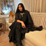 Rhea Kapoor Instagram - The new sari. In @antar_agni_ujjawaldubey and @rishtabyarjunsaluja Jewels @apalabysumitofficial Earrings- @sangeetaboochra Style by @manishamelwani Mumbai, Maharashtra