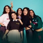 Rhea Kapoor Instagram - Guess who has FINALLY come to Netflix! 💃 ❤️ #ThankYouForComing is now streaming, only on Netflix. @bhumipednekar @shehnaazgill @dollysingh @kushakapila @shibani_bedi @anilskapoor @shobha9168 @ektarkapoor @rheakapoor @karanboolani @balajimotionpictures @akfcnetwork