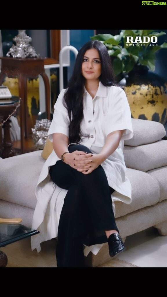 Rhea Kapoor Instagram - My journey from styling to producing movies has been a journey through time itself. From my days in fashion and styling to the world of filmmaking, it has been an incredible ride. Every outfit, every script, and every film has played a part in making me who I am today, reminding me that true creativity knows no expiration date. It is forever timeless. Come with me as I continue this cinematic adventure, where storytelling knows no limits and timelessness is the heart of it all. Stay tuned on October 25th, 2023, at 12 noon @rado. #TimelessRadoWoman #Rado #FeelIt #MasterOfMaterials.