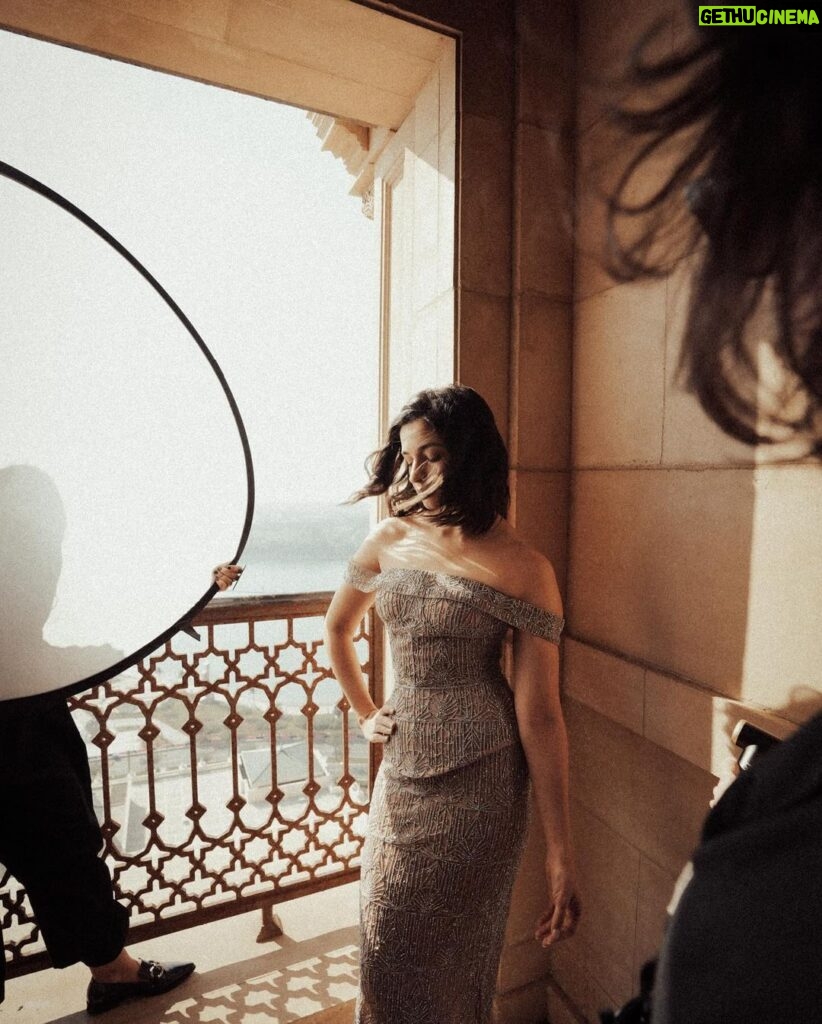 Rhea Kapoor Instagram - @aliaabhatt glimmering in Jeddah for @redseafilm In @ramikadi couture 🤍