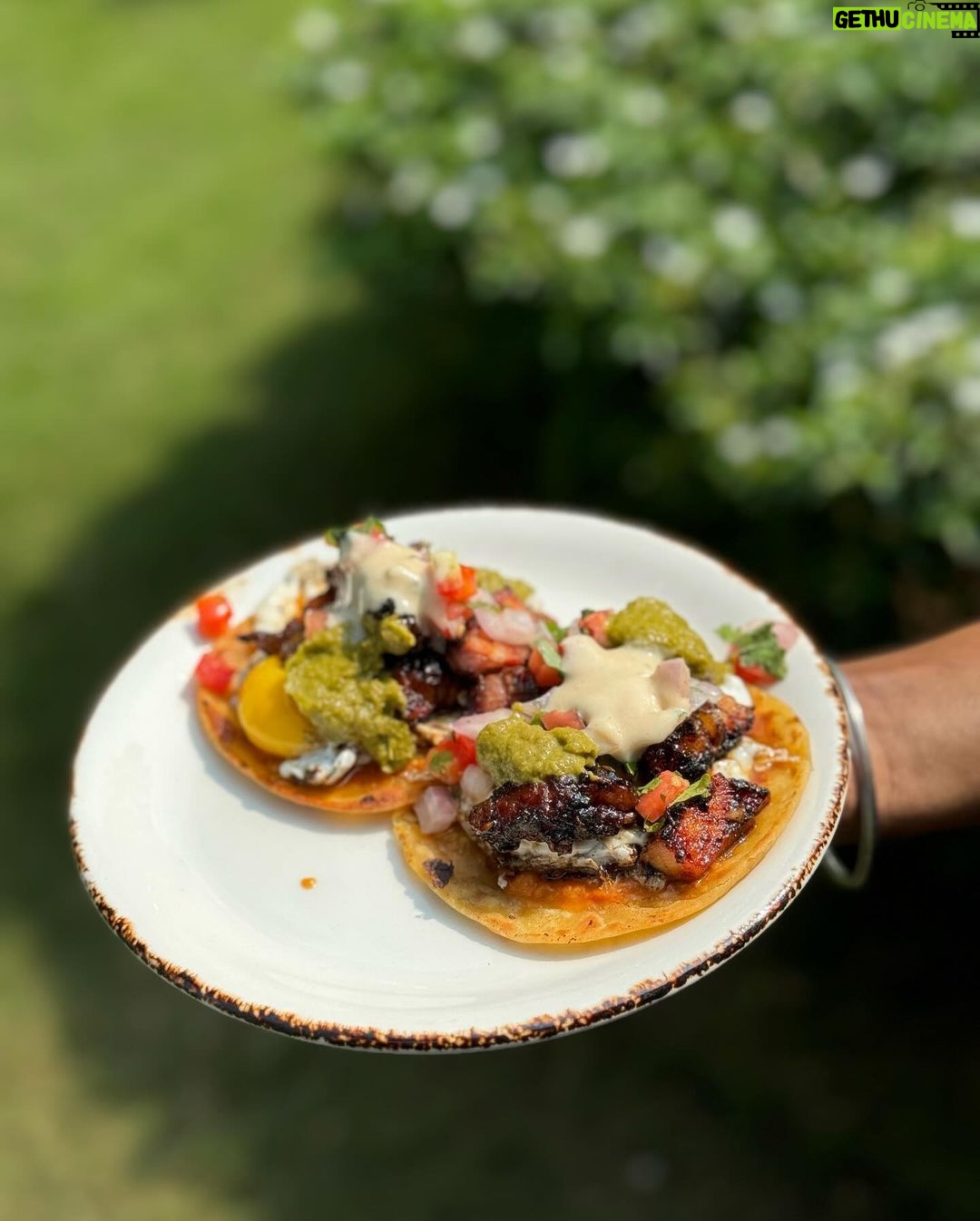 Rhea Kapoor Instagram - Take me back to pool time and barbecues and perfect breakfast tacos and family and twinkling evenings #susegad Goa