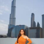 Richa Chadha Instagram - The last photo is my state of mind! #FashionableFridayFlashback to last month, in Dubai when I felt like a cool glass of wine on a hot summer afternoon! 👗 @roologyofficial 💍 @misho_designs Styled by - @anishagandhi3 & @rochelledsa Assistant stylist - @_m.a.h.i._ HMU @harryrajput64 @glazoschool #riali #fukrey3 #promotions #RichaChadha #FukreyHitHai
