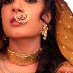 Richa Chadha Instagram - Happy 10 years of Ram Leela to all ! Gave us the best Jodi in Bollywood and gave me the opportunity to work with the great SLB as the Raseela Bhabhi! Please watch us reunite in Heera Mandi for some legit magic 💥🫶🏽🩷✨💥