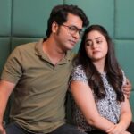 Ridhima Ghosh Instagram - আর ২ degree temperature বাড়লেই আমরা অন্য গ্রহে রওনা দেব! তোমরা আসবে তো? 🥲🌡️ #ByomkeshOPinjrapol now streaming only on #hoichoi. Watch the full video of #GoromKaleBangali now on our YouTube channel, and Facebook. @anirbanbhattacharyaofficial @ridhima.ghosh @roy_shots @svfsocial