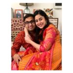 Ridhima Ghosh Instagram - Bhai Phota! ♥️♥️♥️ @_abhishekghosh @gauravchakrabarty @amyshark96