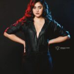 Ridhima Ghosh Instagram - "She believed she could and she did." ✨ Photograph: @tathagataghosh Styling: @horeayan Hair & Makeup: @sumitdas1095 #allblackoutfit #throwback