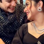 Ridhima Ghosh Instagram - "We were just kids when we fell in love Not knowing what it was..." ❤️ #throwback #DurgaPujo2022 #PujoShoot #feelitreelit Shot and edited by: @rudra_saha_official