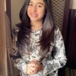 Ridhima Ghosh Instagram - “Seven”-এর মানে বুঝতে পারলেন? বুঝতে পারবেন 7th মার্চ, সন্ধ্যে 7টা বেজে 7 মিনিটে ZEE5-এ আসছে পরবর্তী Web Series “Seven”-এর Trailer! Date আর Time-টা কিন্তু মনে রাখবেন! #Seven #ErporKi #AroBeshiEntertainment #ZEE5 @ridhima.ghosh