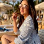 Ridhima Ghosh Instagram - Laugh a little more, worry a little less. 🙂 🙃 #flashbackfriday #goodvibes #beach #sunshine #goadiaries 📷: @gauravchakrabarty