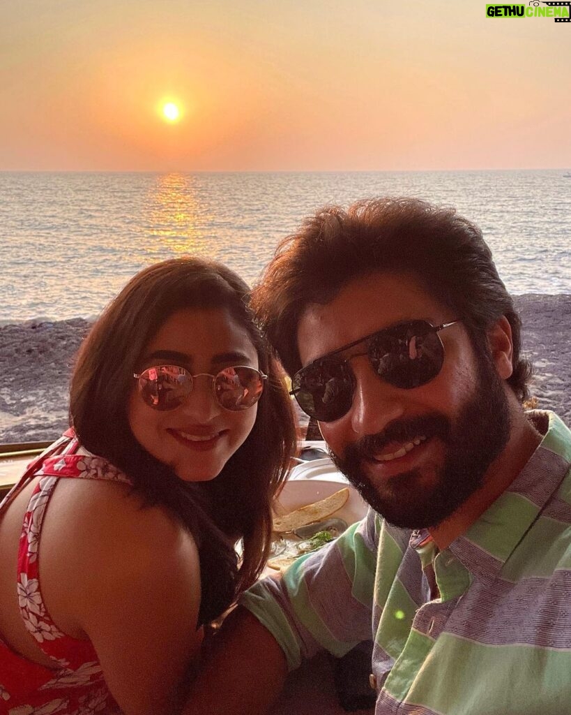 Ridhima Ghosh Instagram - Wishing you beautiful beaches and wishes upon stars that all come true! To my favourite travel buddy and the love of my life. Happy Birthday Ridhima! 🍾🎉😘 Anjuna Beach,Goa