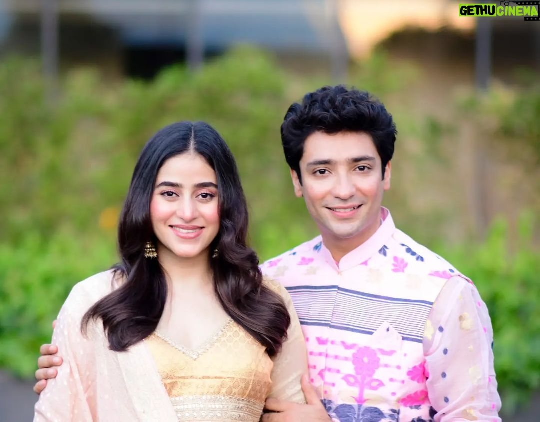 Ridhima Ghosh Instagram - đ¸ āĻļā§āĻ āĻ
āώā§āĻāĻŽā§āĨ¤ āĻā§āĻŦ āĻāĻžāϞ⧠āĻāĻžāĻā§āĻ āĻĻāĻŋāύāĻāĻžāĨ¤ đ¸ #DurgaPuja2023 #DurgaPujo #Pujo2023 #EthnicWear đˇ: @sourav3934 Styled by: @tamashreeroy MUA: @nooralambabai đ: @itchotels