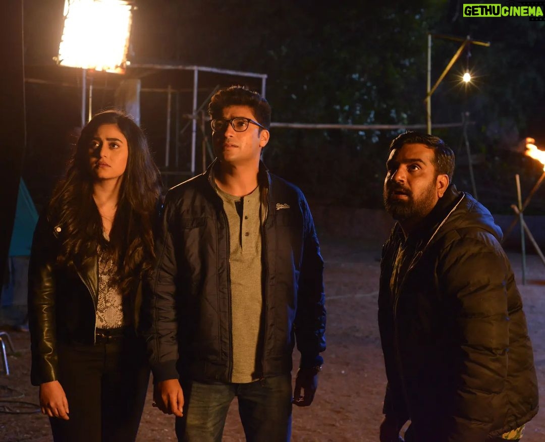 Ridhima Ghosh Instagram - #TeniDaAndCompany behind-the-scenes. Film releasing tomorrow. #behindthescenes #shootdiaries @nispalsingh @kanchanthinksreaal @mr.bhattacharya #SouravSaha #SabyasachiChakrabarty @mithu.sc #ArindolBagchi @subhajit.editor #SayanGanguly @meemomusic @ramyadip_saha #SougataBasu @sayantan.rolls @surinderfilms