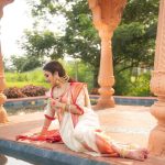 Ridhima Pandit Instagram - Hey Siri play “ _____” Tell me in the comment section What song comes to your mind 💁🏻‍♀️ after taking a look at these gorgeous images shot by @deepak_das_photography बताइयें कौनसा गाना आपके ज़हन मैं आता है यह लुक देखने के बाद? 😃 . . . . Concept, Costume & Styling by: @partho_ghoshal Makeup by : @thekhushfactor Hair by : @sunnyroyy_official Jewellery: @surajbridal 📍: @honeybookstudios 📸: @deepak_das_photography . . . . . #traditional #bengali #ridhimapandit #kolkata
