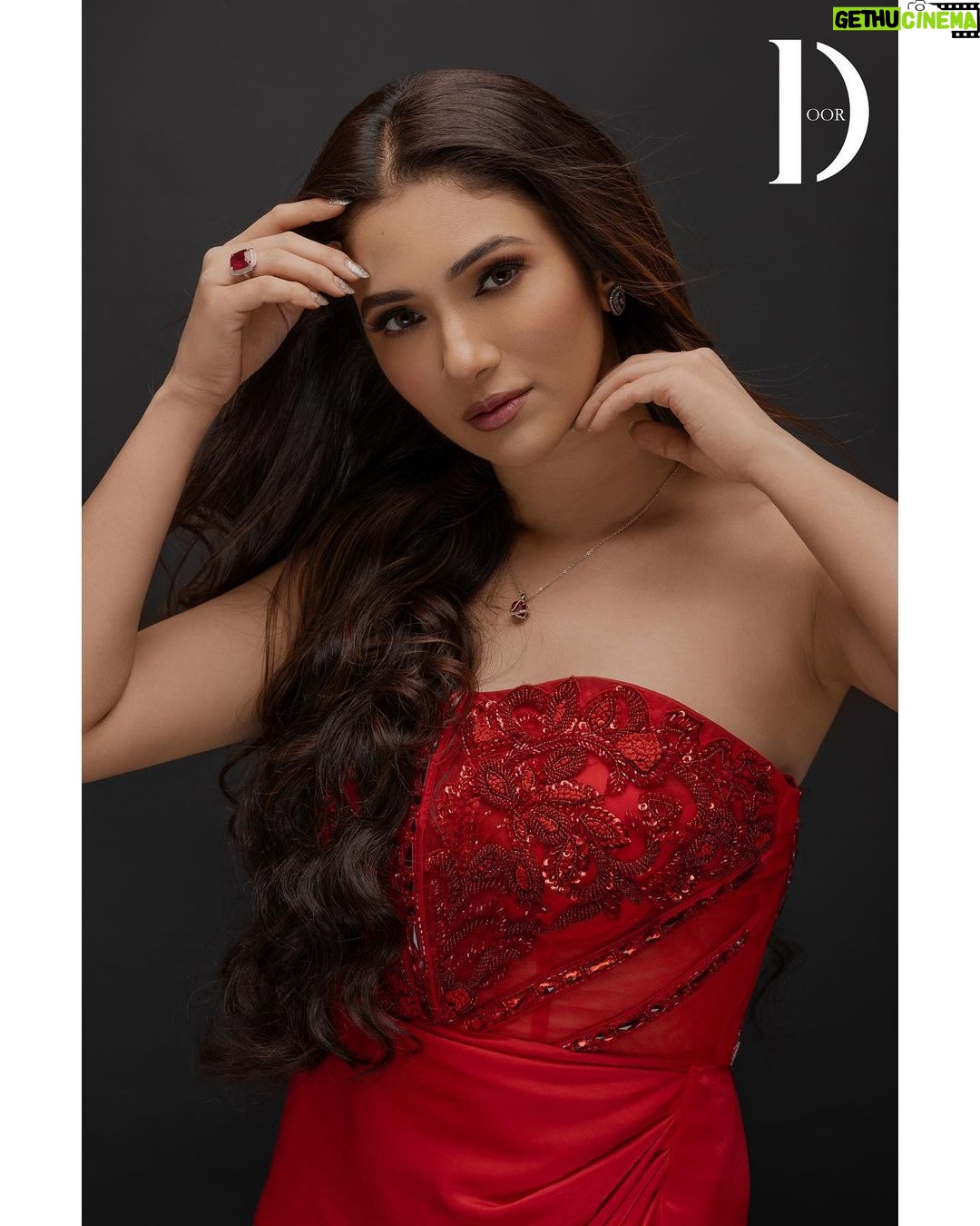 Ridhima Pandit Instagram - “ Elegance is when the inside is as beautiful as the outside “ . . . Magazine @thedoormagazine Featured @ridhimapandit Editor at Large & Fashion Director - @jennet_david_william Head Stylist @shalu_jaiswani DOP @b.runphotography Makeup artist @makeup_by_nainaa Hair stylist @sunnyroyy_official Assistant Stylist @yyashvilakhani Location - @kaasa.studio Outfit - @aahava_couture Accessories - @theaabstudio Footwear - @eridani.in . . . #thedoormagazine #ridhimapandit Mumbai, Maharashtra