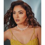 Ridhima Pandit Instagram - Heating up the gram with this look 🔥 . . 💄 @mua_aadarsh X 💇🏻‍♀️@vids5_world Outfit : @style__inn Jewellery : @limelightdiamonds x @mintandmilkpr Handcuff : @the_jewel_gallery Styled by : @richaranawat Ast : @pearrlyyy @angela_chhandami Shot by : @deepak_das_photography