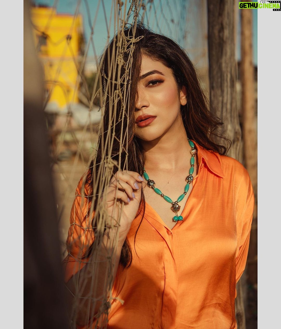 Ridhima Pandit Instagram - Portraits by Ruhaan 🧡 . . . . Photographer : @ruhaankhanportraits Styling: @khusshiii.k Makeup : @mua_blissvinali Hair : @glam.grave Outfit: @nouria_by_diptiadvait Jewellery : @g.notj Mumbai, Maharashtra