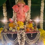 Ridhima Pandit Instagram - विघ्नहर्ता देवा श्री गणेशा 🥰❤️✨🫶🏻 wishing everyone a very Happy Ganesh Chaturthi wearing this gorgeous outfit by @lapink_by_knareshkumar PR by @sonyashaikh #ganeshchaturthi #indianfestival #ganpatibappamorya Mumbai, Maharashtra