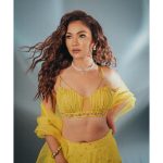 Ridhima Pandit Instagram - 💚💛💚💛 . . . Makeup by : @mua_aadarsh Hair by : @vids5_world Outfit : @style__inn Jewellery : @limelightdiamonds x @mintandmilkpr Handcuff : @the_jewel_gallery Styled by : @richaranawat Ast : @pearrlyyy @angela_chhandami Shot by : @deepak_das_photography
